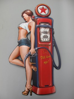 Fill here up pin up benzine pomp uitgesneden relief me