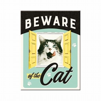 Beware of the cat magneet