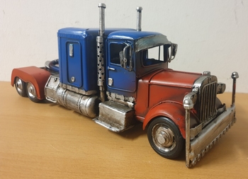 Blauwe rode amerikaanse truck miniatuur metaal