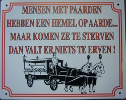 Mensen met paarden hebben een hemel op aarde