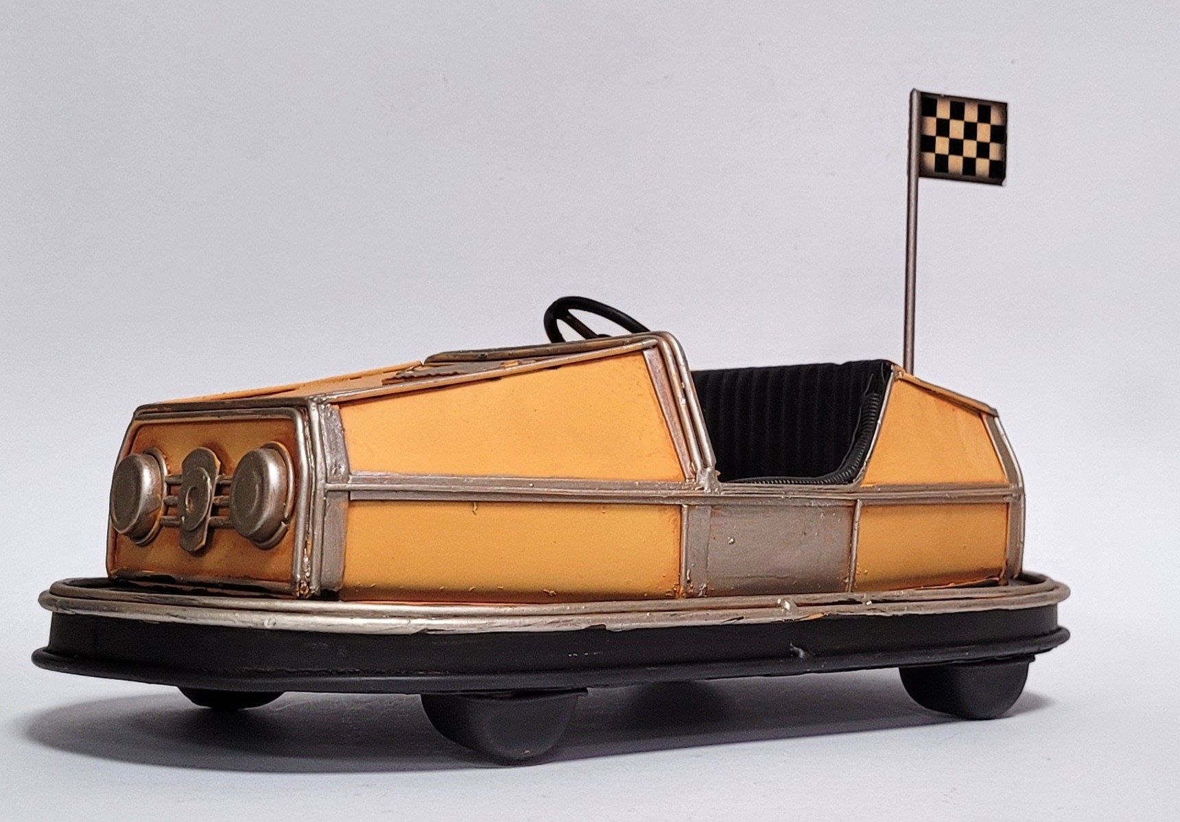 Botsauto geel groot miniatuur metalen modelauto